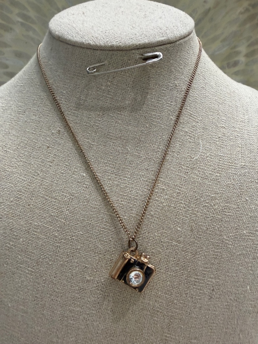 Rose Gold Camera Charm Necklace Costume Jewelry